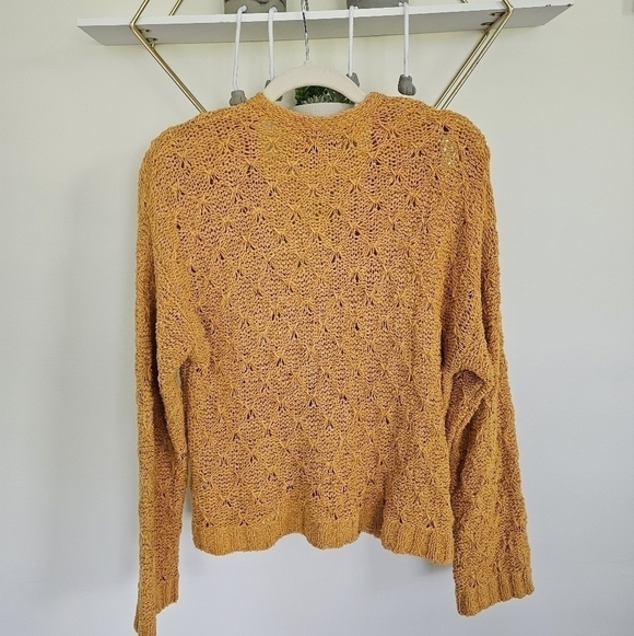 American Eagle Open Knit Golden Yellow V Neck Button Front Cardigan Sweater - Picture 6 of 6